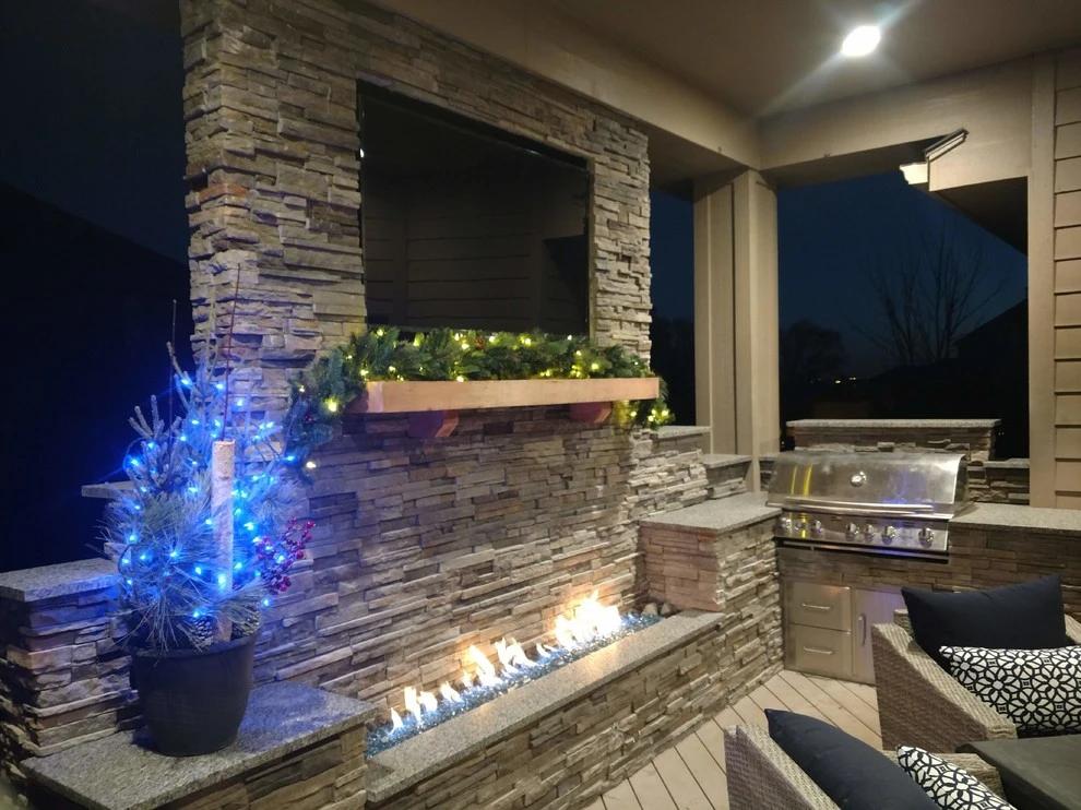 Cozy Deck retreat by Radik Landscape Construction INC - Photo 2