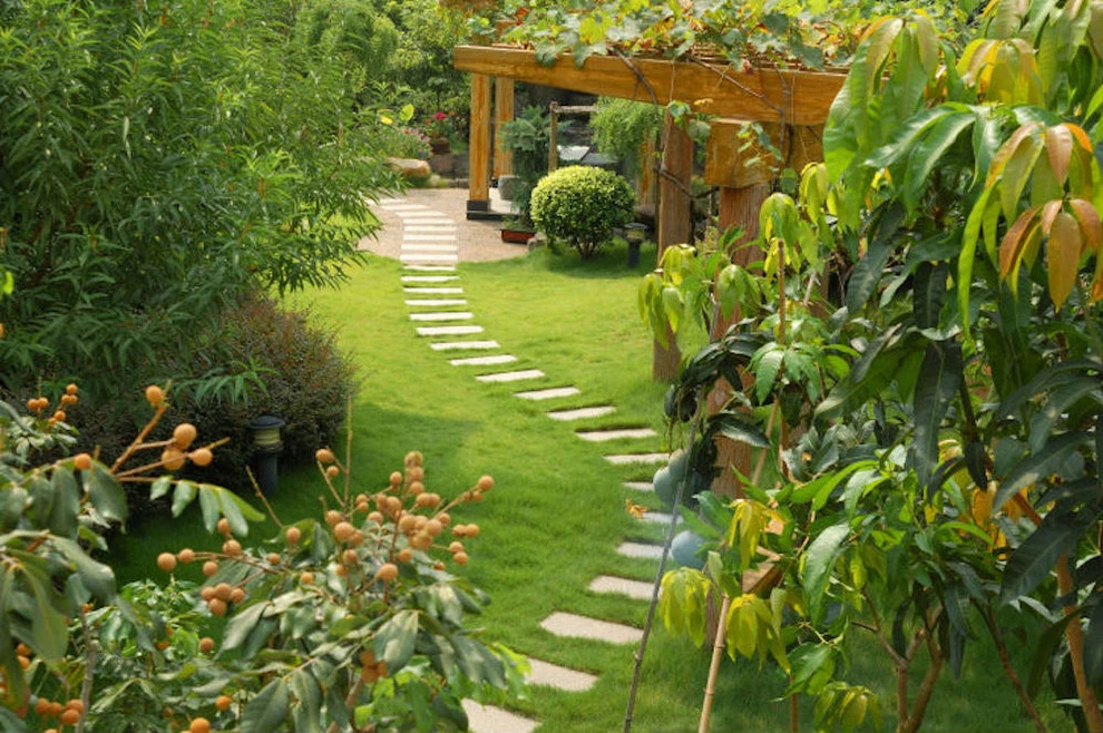 Gardens by Reeves Land Services LLC - Photo 2