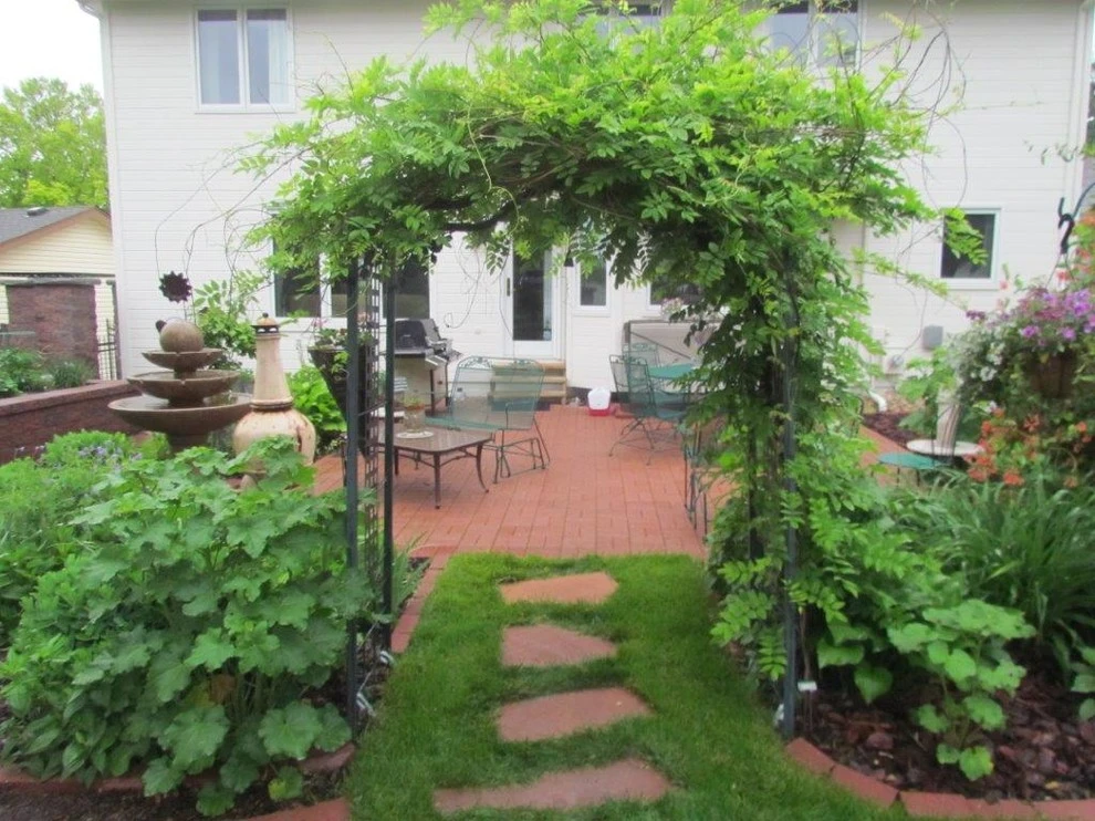 Moore's Landscaping & Nursery - Photo 8