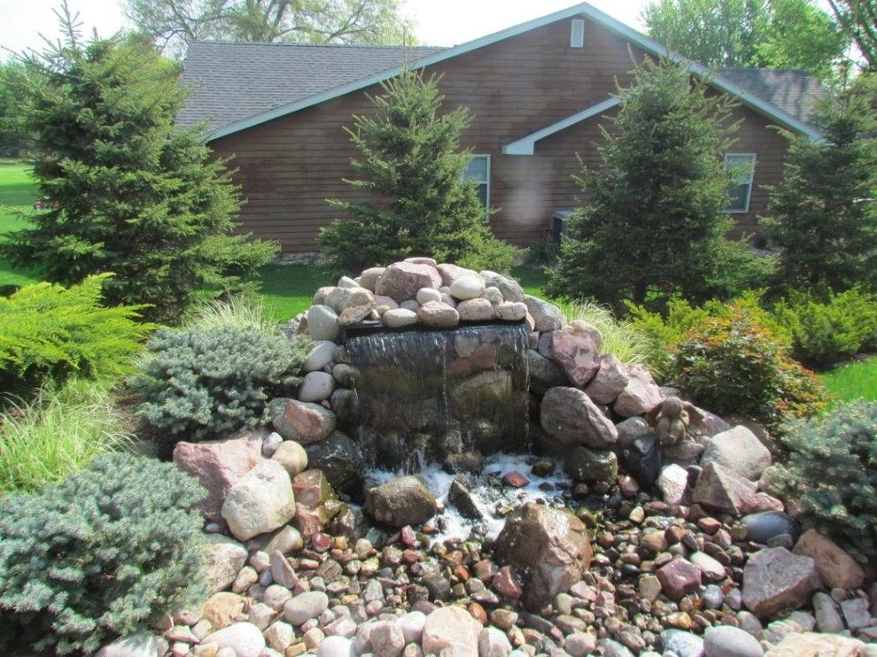 Moore's Landscaping & Nursery - Photo 5