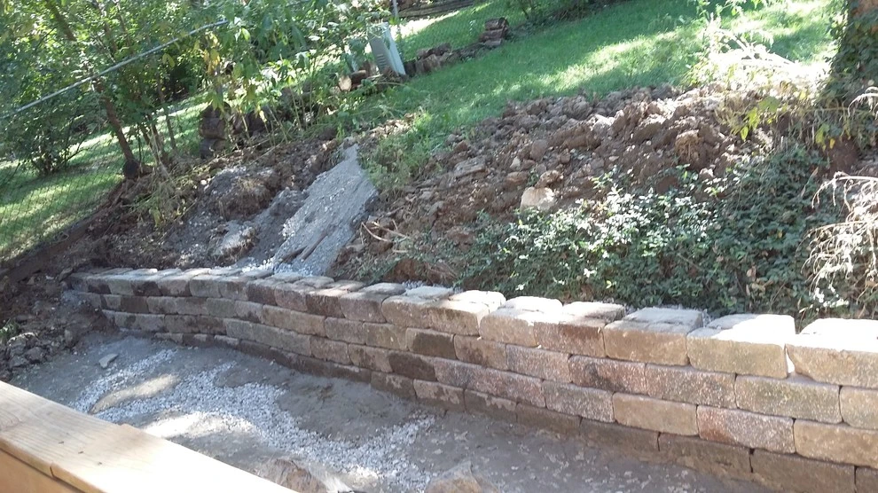 Nebo Lawncare And Services - Photo 4