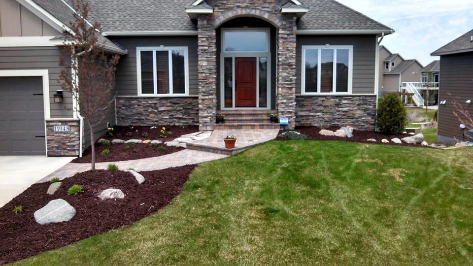 Nelson Lawn And Landscape - Photo 10