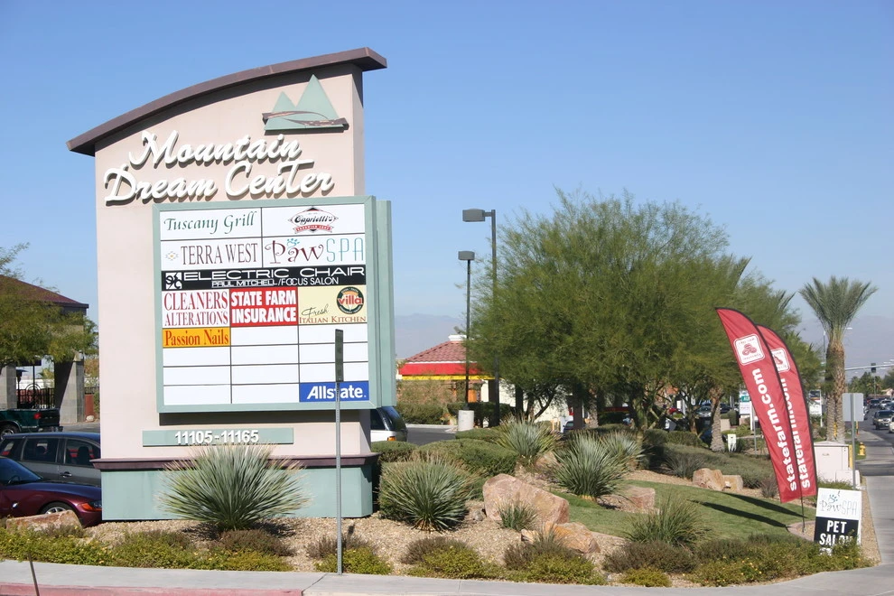 Nevada Roseland Inc - Photo 11