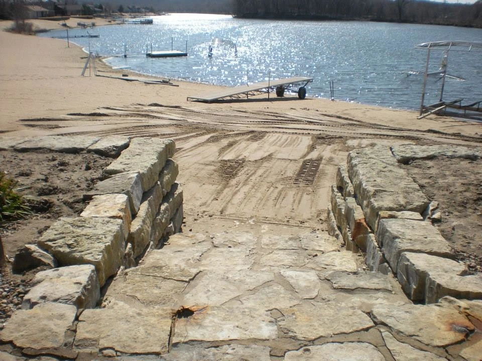 New Horizon Landscaping LLC - Photo 10