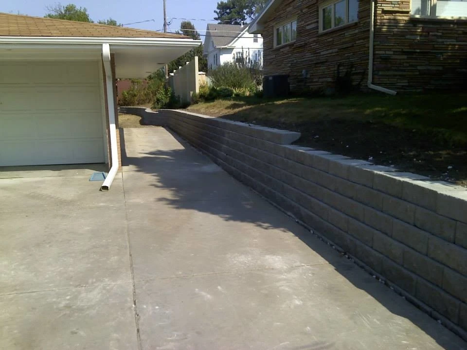 New Horizon Landscaping LLC - Photo 14