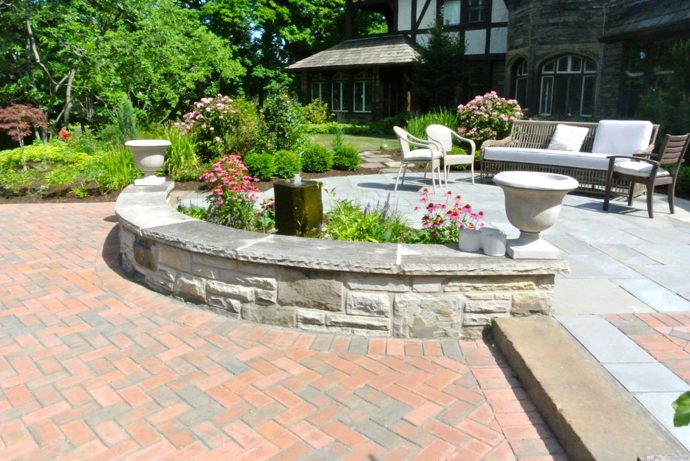 Patio by New Vista Enterprises - Photo 4