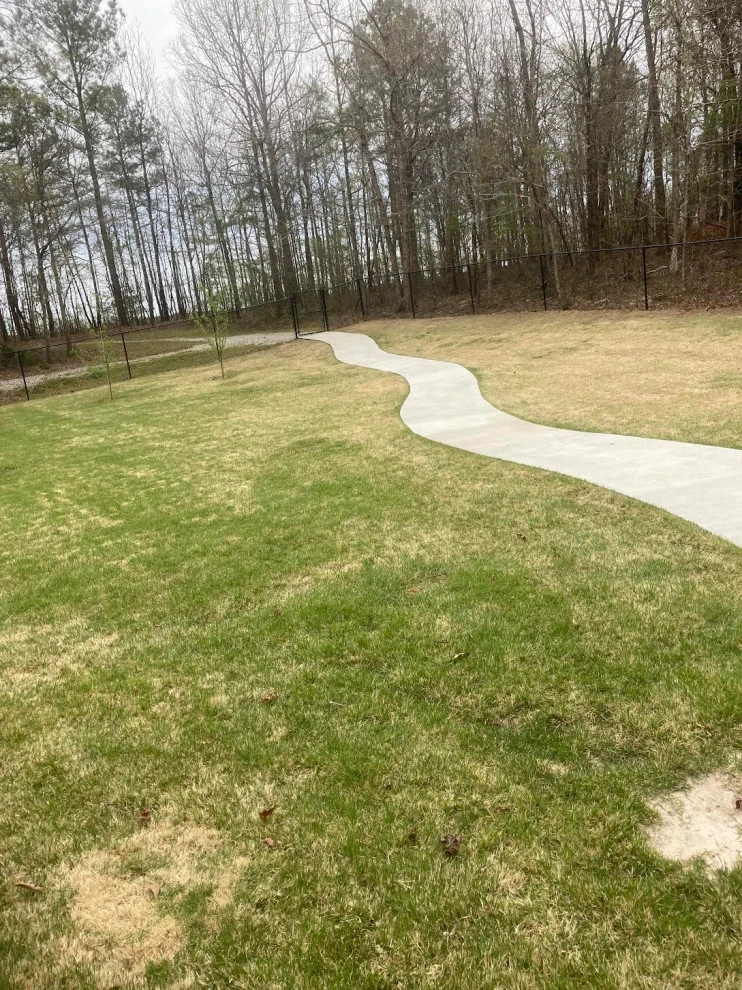 Sims Landscaping LLC. - Photo 4