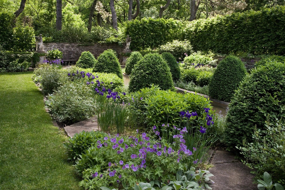 Historic Sunken Garden by Craig Bergmann Landscape Design - Photo 3