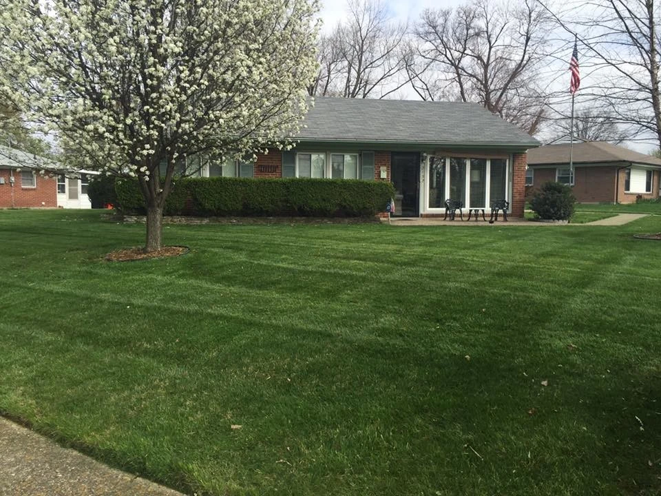 Stapps Lawn Care - Photo 2