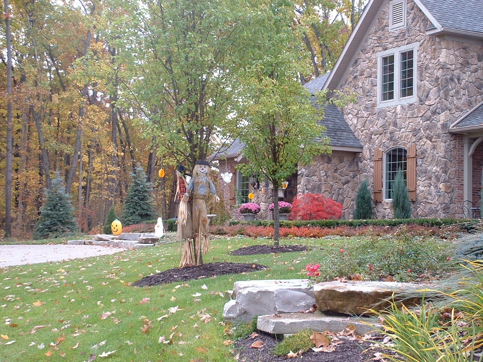 Michigan Homes by Creative Landscapes Detroit LLC - Photo 11