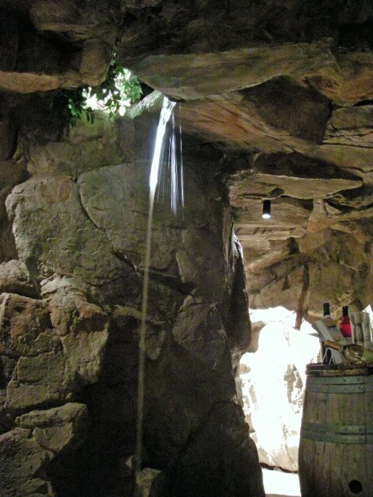 Pool Grottos/Wine Caves by Creative Rock Formations - Photo 14