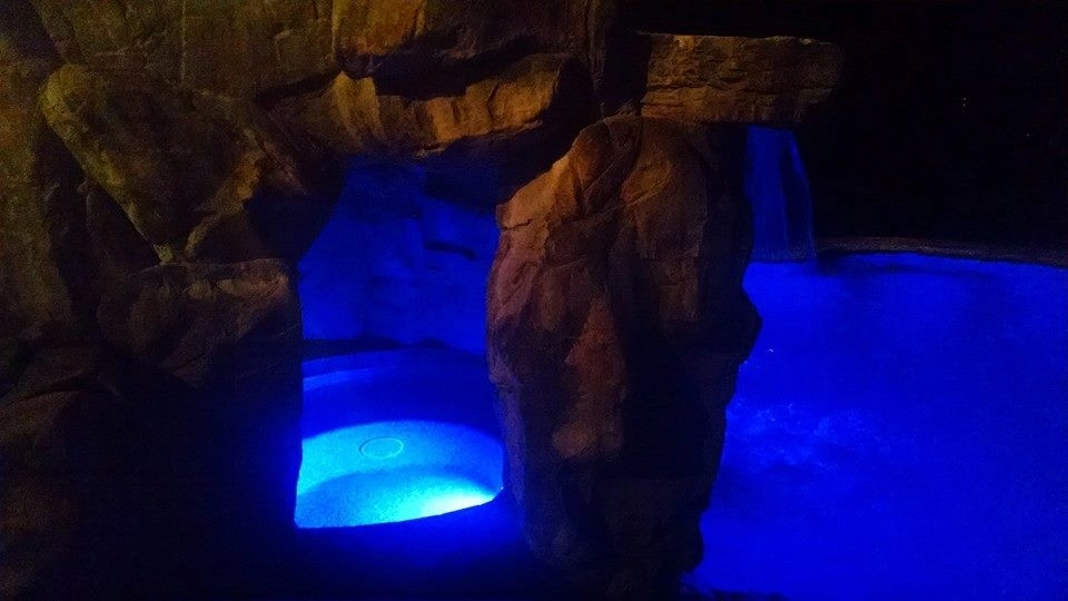Pool Grottos/Wine Caves by Creative Rock Formations - Photo 7