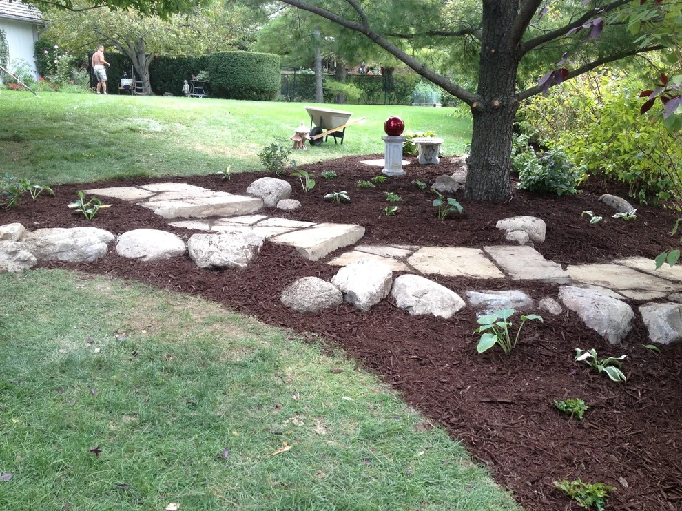 Sunrise Lawn & Garden - Photo 13