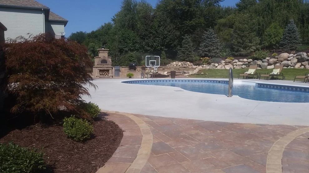 Sunrise Lawn & Garden - Photo 5