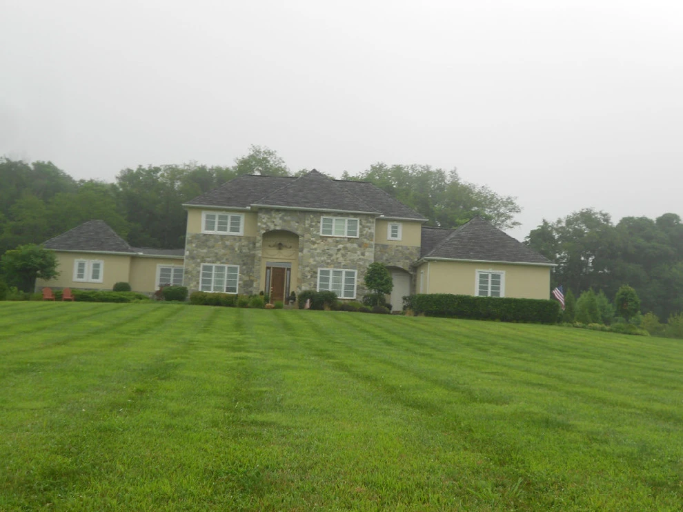 Tenezaca Landscaping - Photo 6
