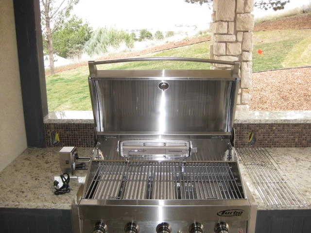 Outdoor kitchens by Think Green, Inc. - Photo 7