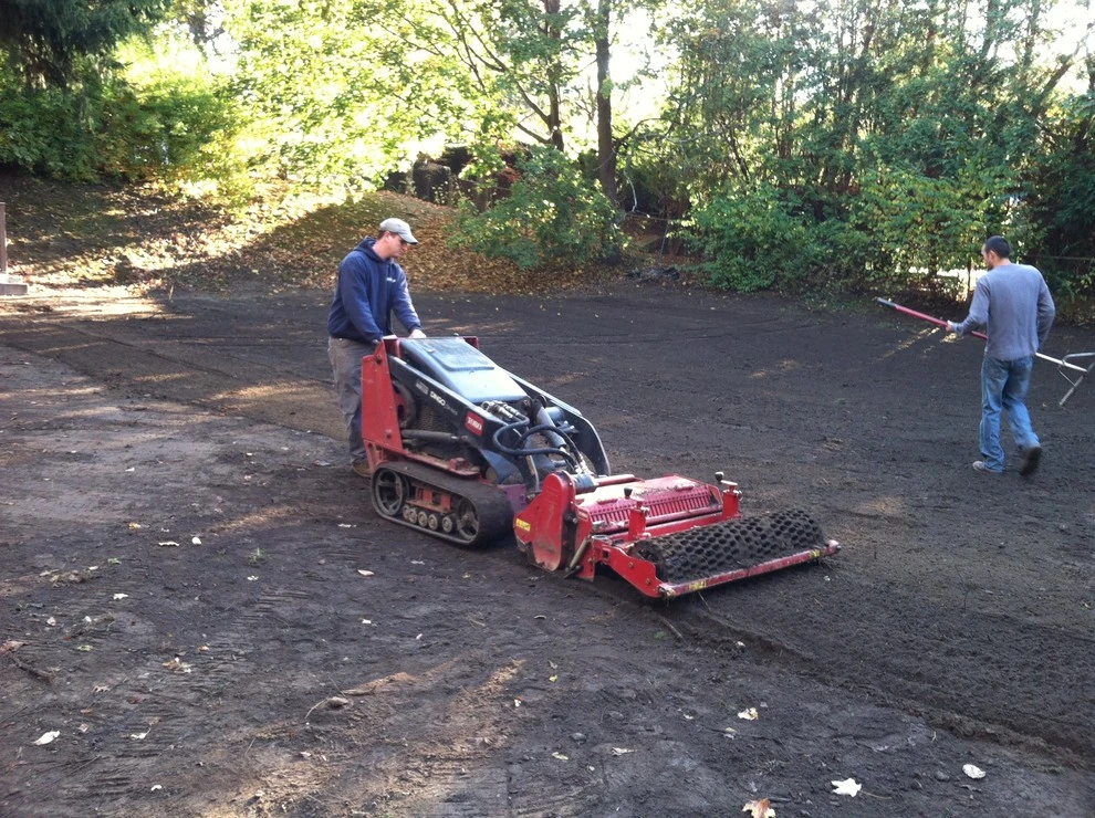 Thomas Ellrott Custom Landscapes, LLC - Photo 2