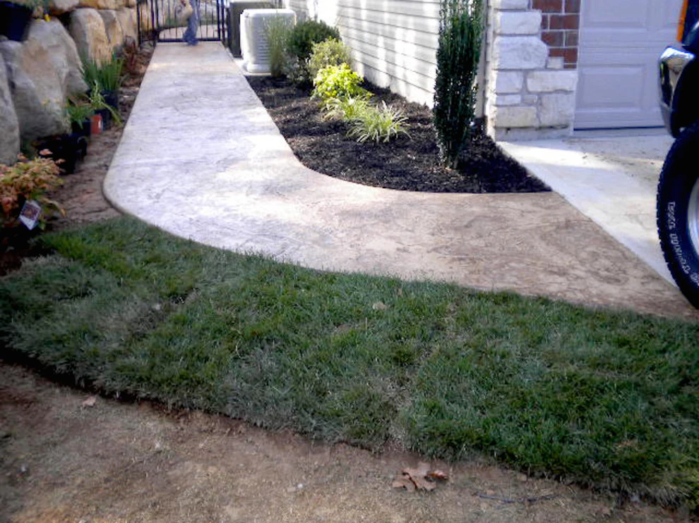 Walkways by Thurby Landscaping - Photo 6
