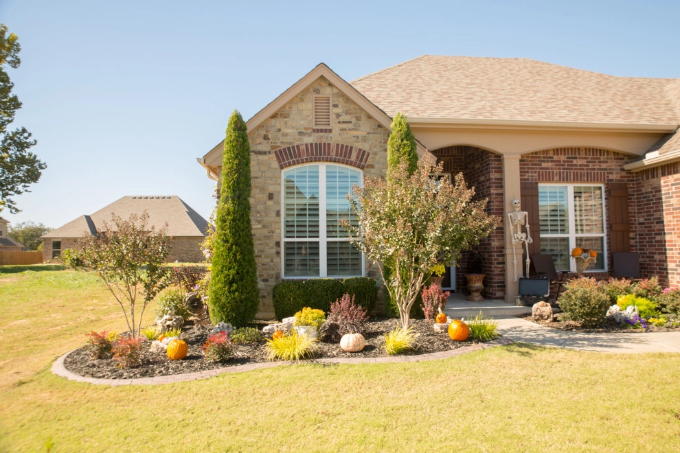 Custom Landscaping by Cut Right Landscape And Tree - Photo 12