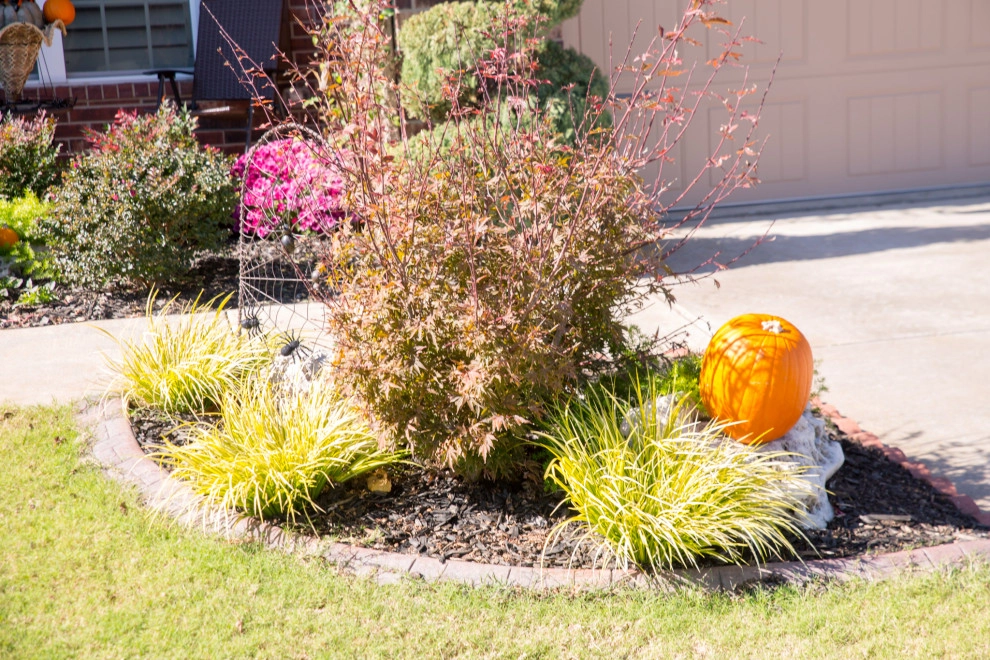Custom Landscaping by Cut Right Landscape And Tree - Photo 11