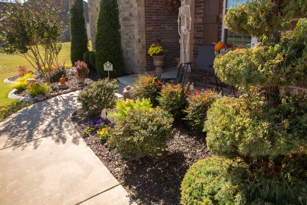 Custom Landscaping by Cut Right Landscape And Tree - Photo 13