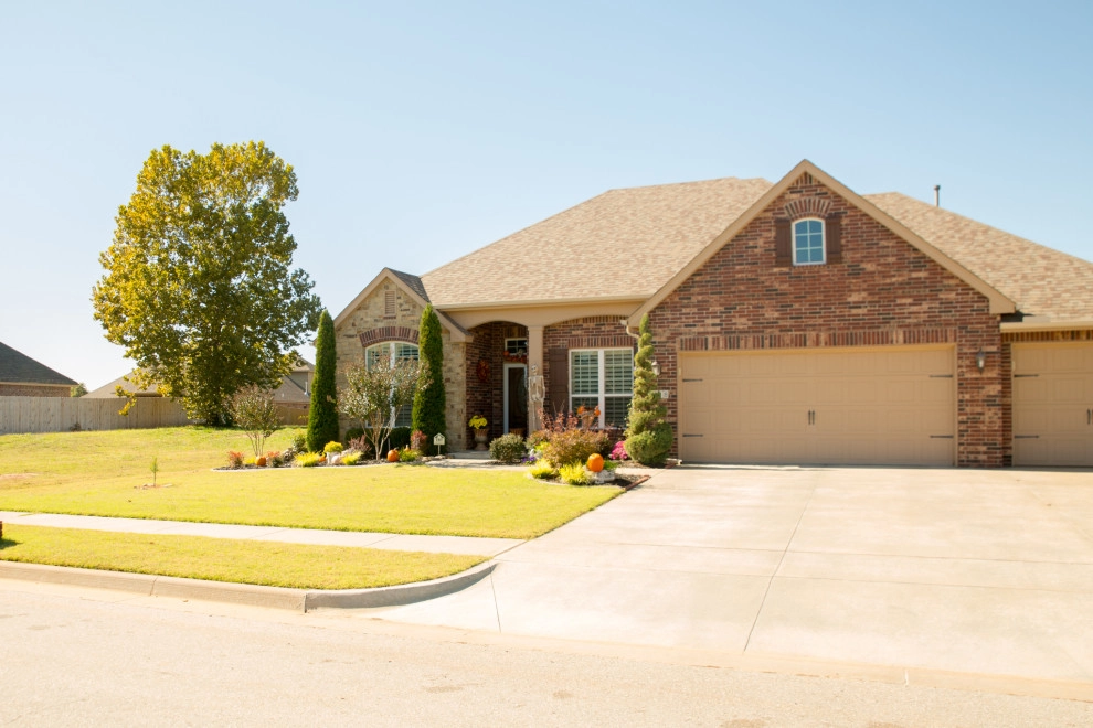 Custom Landscaping by Cut Right Landscape And Tree - Photo 37