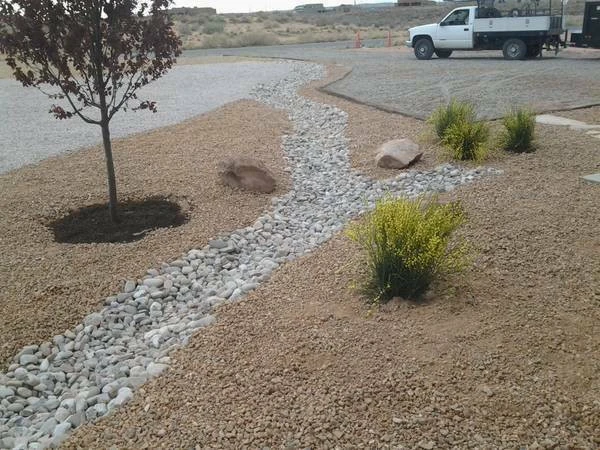 Sanchez Landscaping - Photo 2