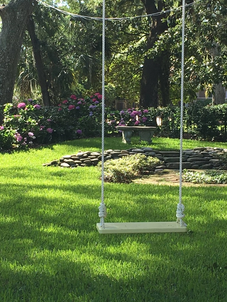 Old Ponte Vedra Beach by Cynthia Burns Landscape Design - Photo 3