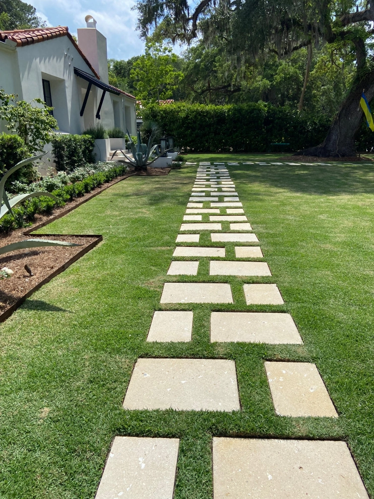 California Vineyard vibe by Cynthia Burns Landscape Design - Photo 6