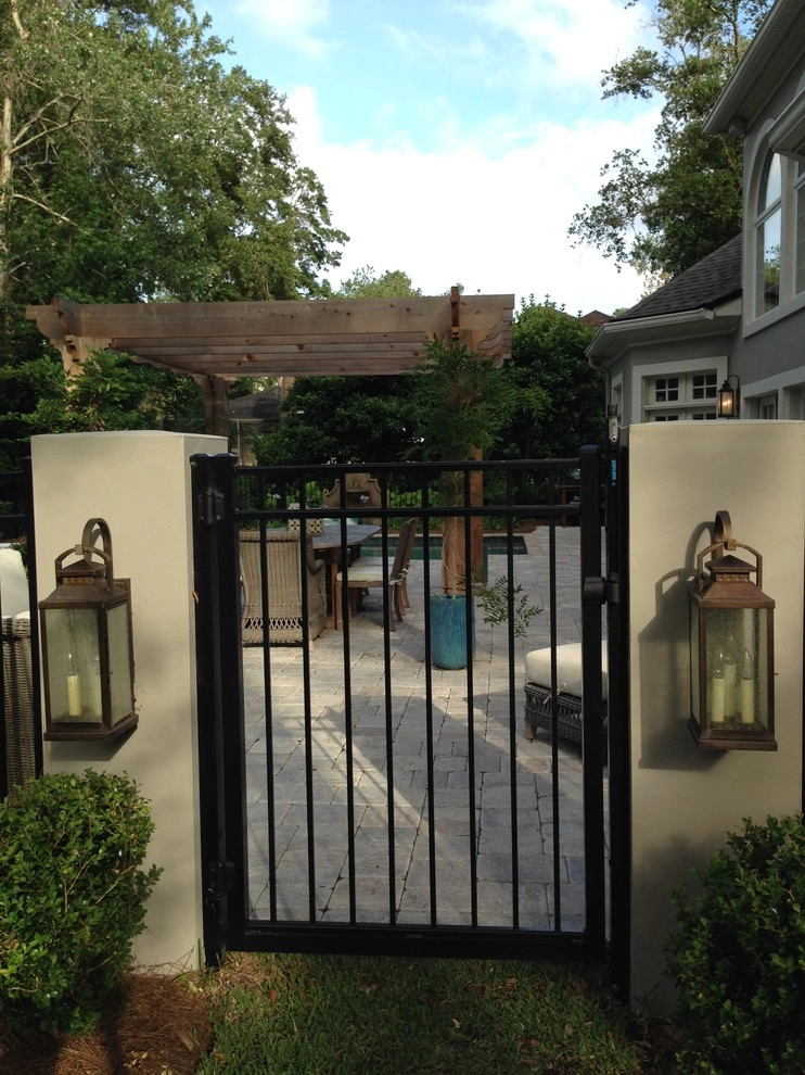 Outdoor Family Contemporary by Cynthia Burns Landscape Design - Photo 4