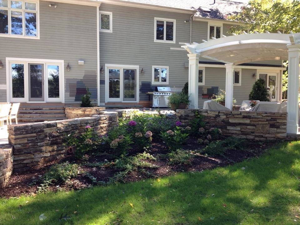 D.W. Burr Landscape And Design Inc. - Photo 14