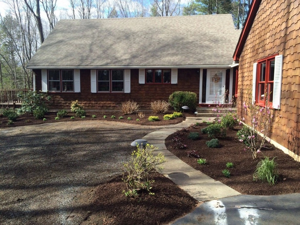 Landscape Design by D.W. Burr Landscape And Design Inc. - Photo 6