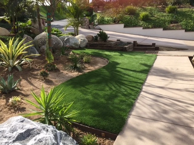 Vista by Save Pro Turf - Photo 3