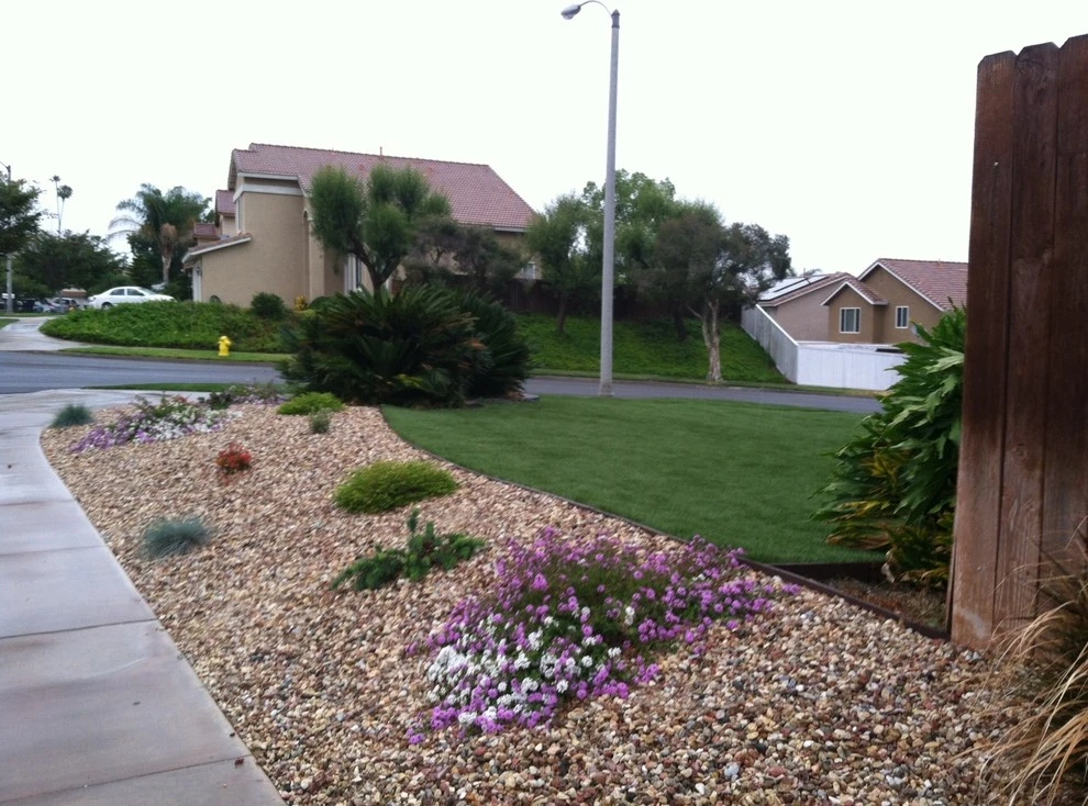Bloomington - Heavenly Way by Save Pro Turf - Photo 3