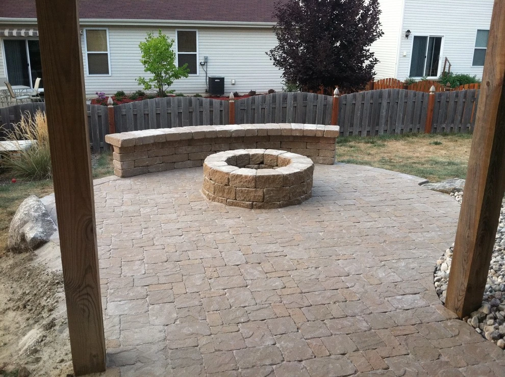 Omaha Fire pits / fireplace by Scott Designs - Hardscapes And Water Features - Photo 28