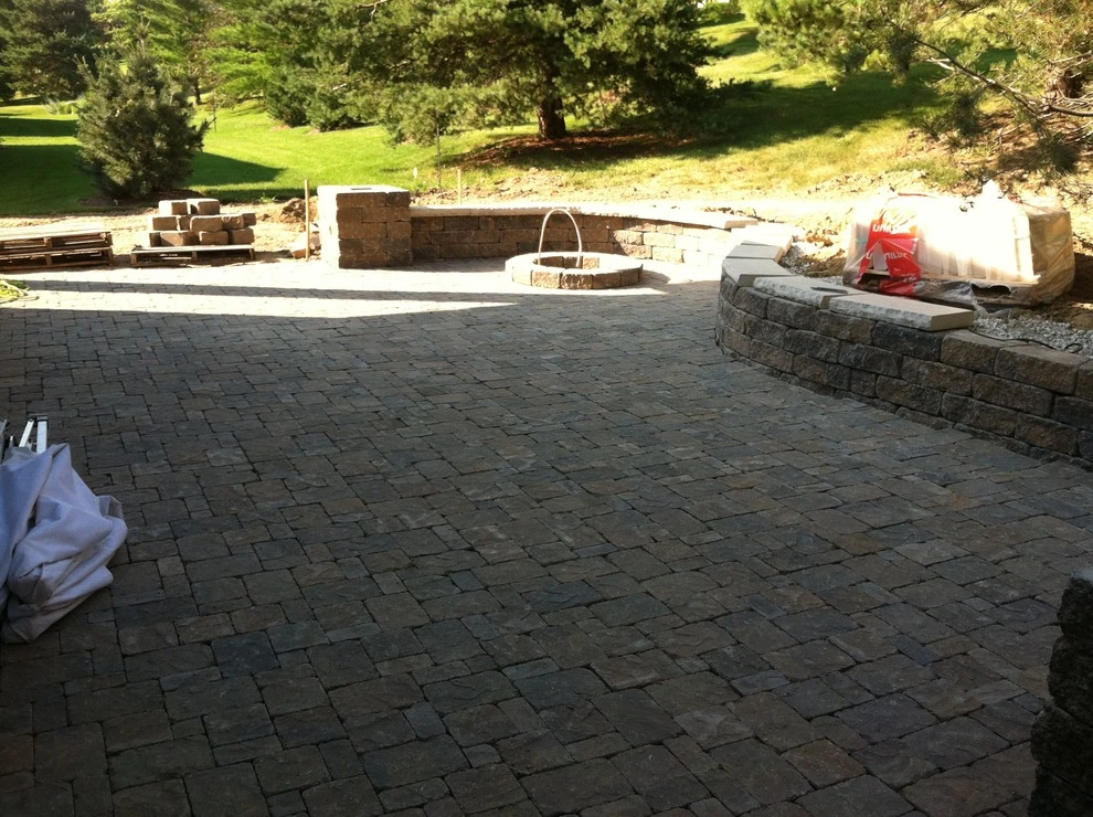 Omaha Fire pits / fireplace by Scott Designs - Hardscapes And Water Features - Photo 15