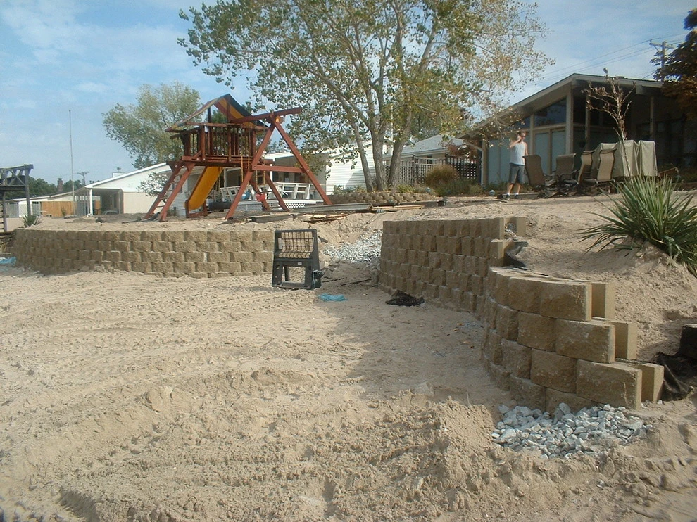 Omaha hardscapes Retaining walls by Scott Designs - Hardscapes And Water Features - Photo 3