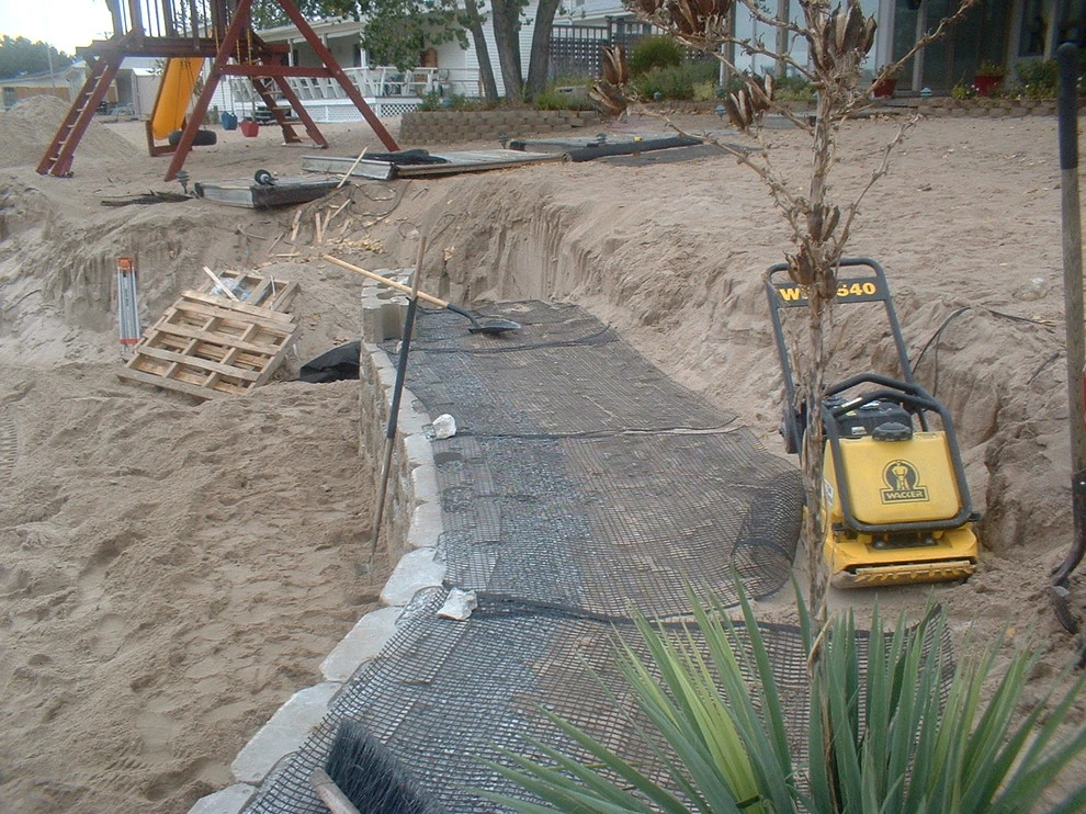Omaha hardscapes Retaining walls by Scott Designs - Hardscapes And Water Features - Photo 6
