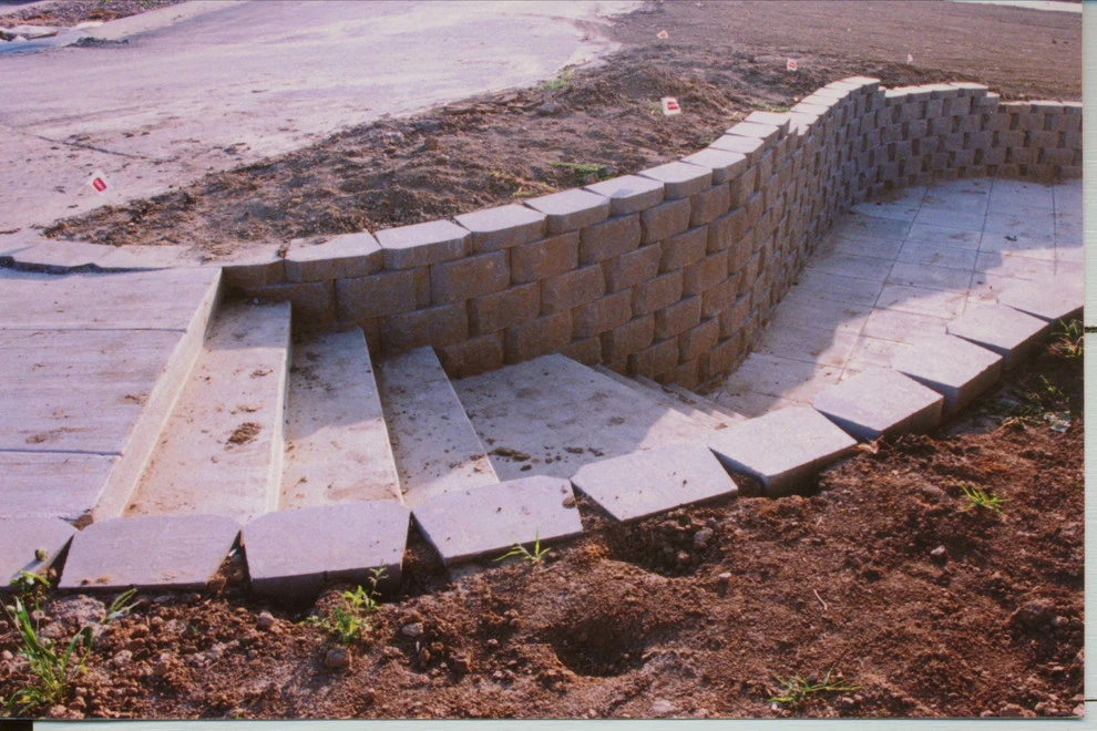 Omaha hardscapes Retaining walls by Scott Designs - Hardscapes And Water Features - Photo 68
