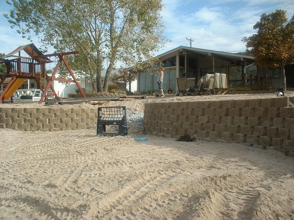 Omaha hardscapes Retaining walls by Scott Designs - Hardscapes And Water Features - Photo 11