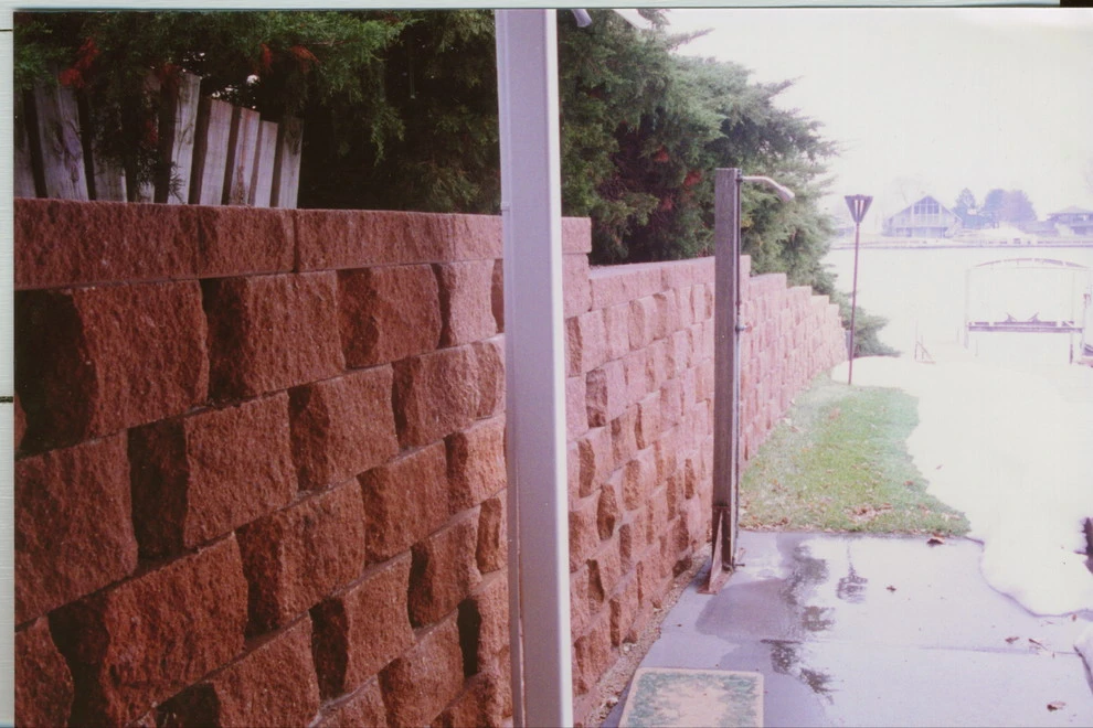 Omaha hardscapes Retaining walls by Scott Designs - Hardscapes And Water Features - Photo 21