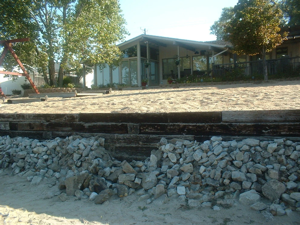Omaha hardscapes Retaining walls by Scott Designs - Hardscapes And Water Features - Photo 2