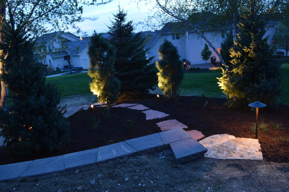 omaha hardscapes hawthorne by Scott Designs - Hardscapes And Water Features - Photo 9