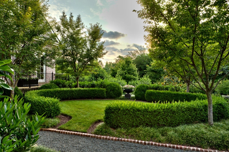 Intown Estate with Intersecting courtyards - Greenville, SC by DabneyCollins - Photo 18