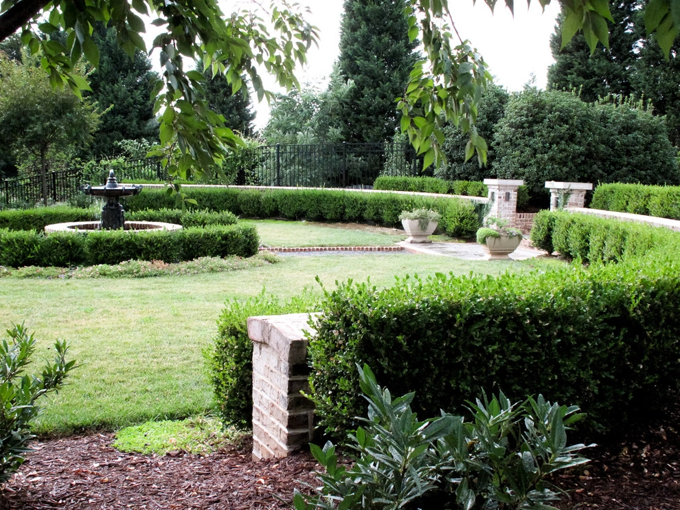 Intown Estate with Intersecting courtyards - Greenville, SC by DabneyCollins - Photo 16