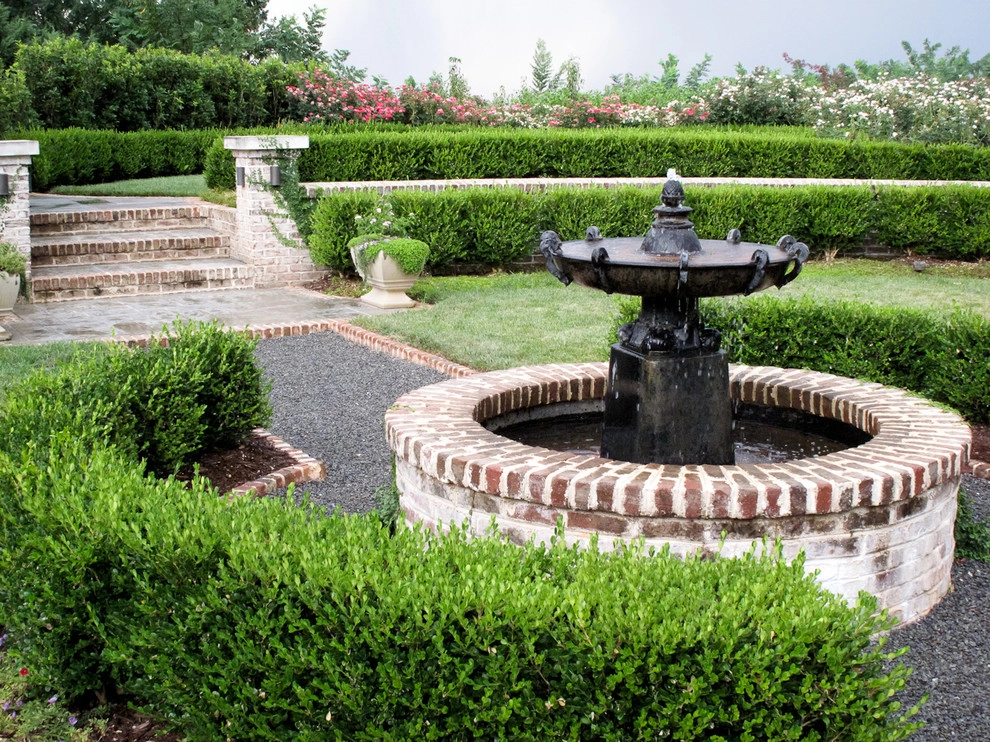 Intown Estate with Intersecting courtyards - Greenville, SC by DabneyCollins - Photo 15