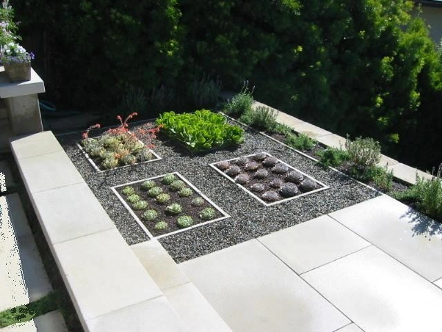 Simple Terrace Garden in Laguna Beach by Dale Waldo Landscape Architecture - Photo 7