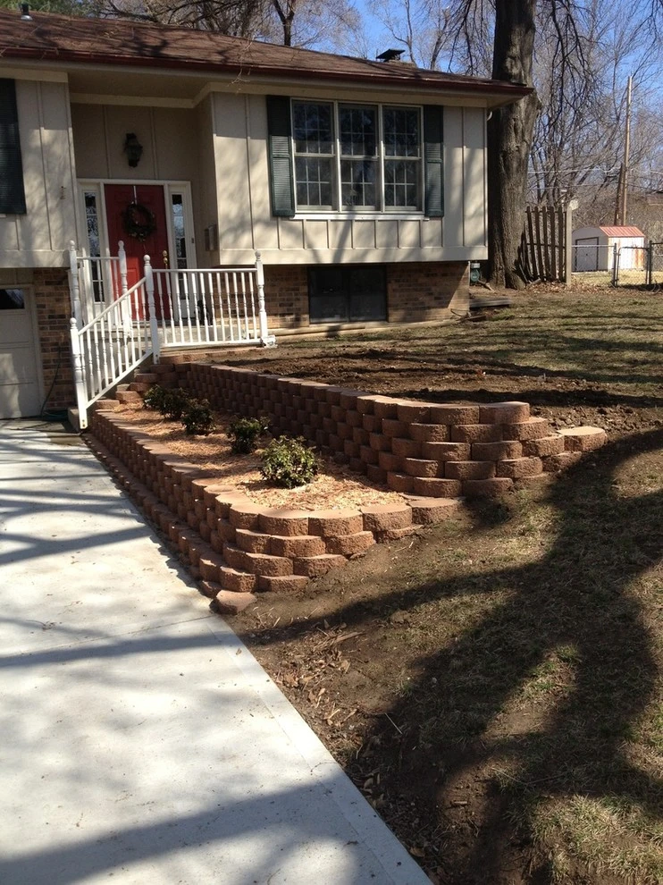 Young Leaf Landscaping - Photo 8