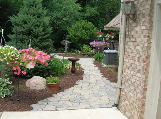 Portfolio by D&B Landscaping - Photo 13