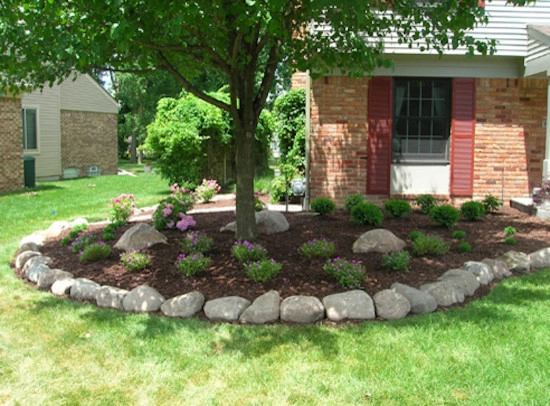 Portfolio by D&B Landscaping - Photo 15